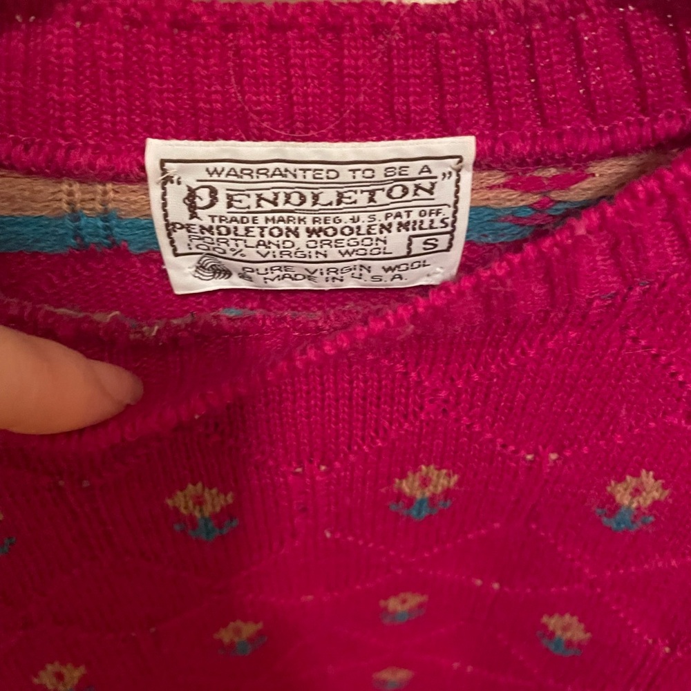 Pendleton Pink Sweater Size Small - image 2